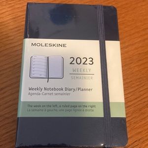 Moleskine 2023 weekly notebook planner